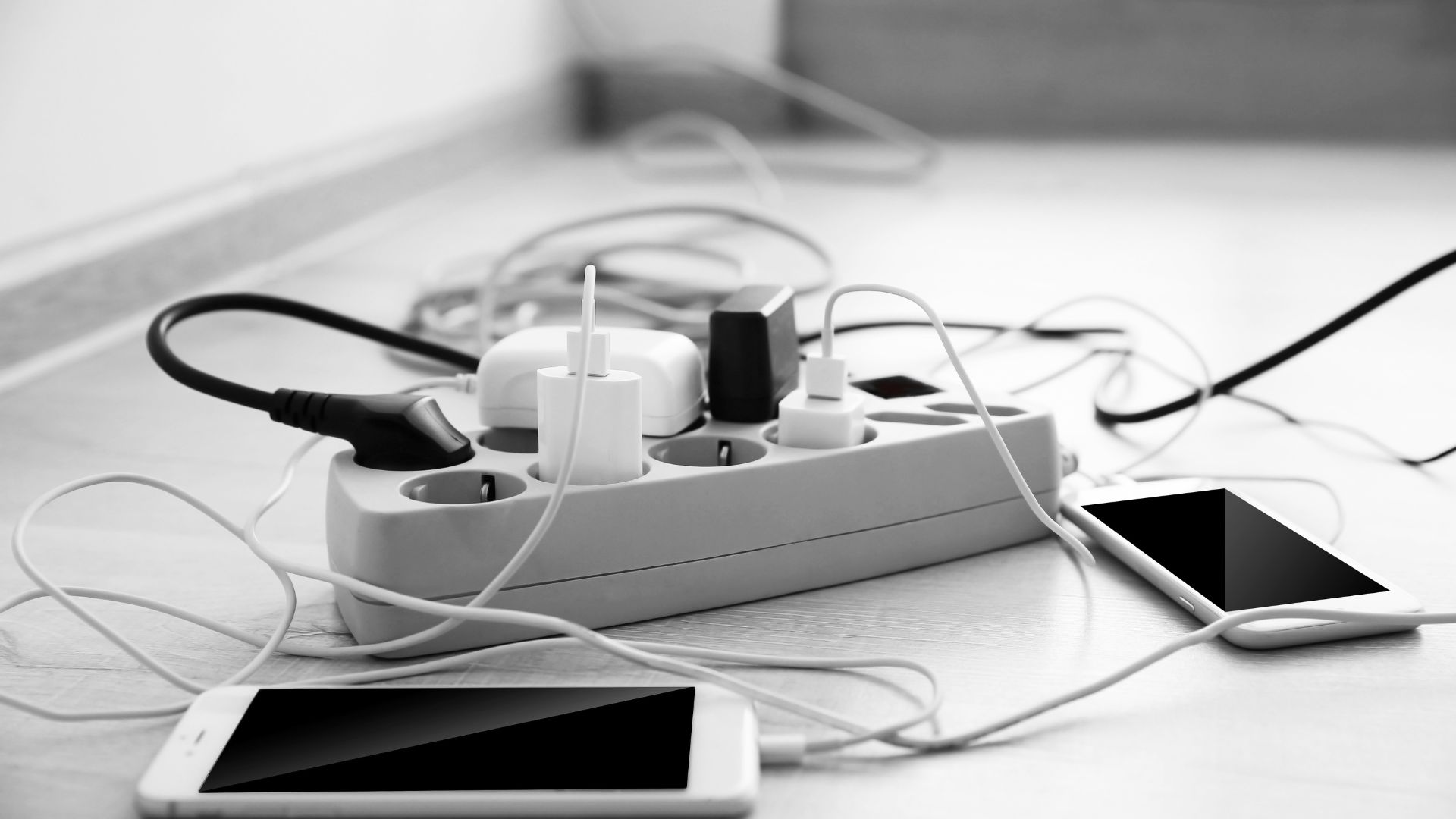 bahaya-charger-tidak-dicabut